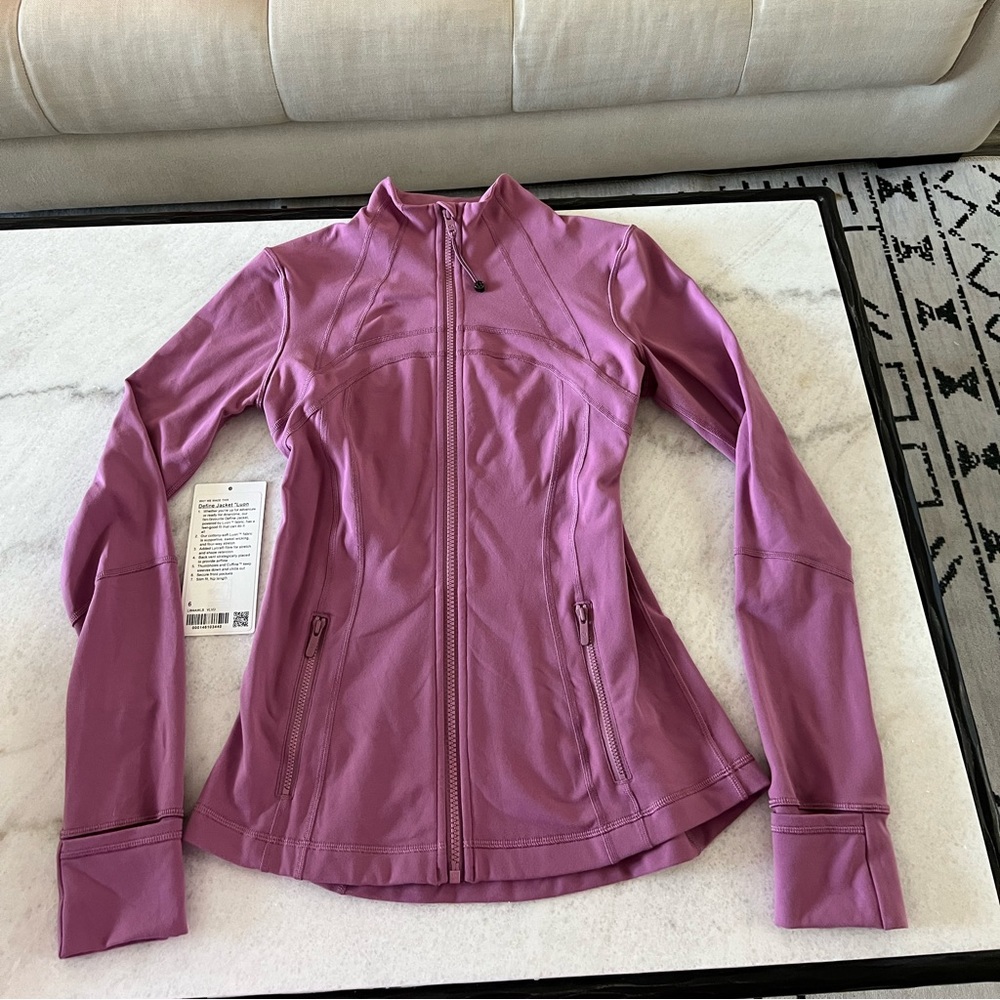 Lululemon Define Jacket *Luon in Velvet Dust Size 6